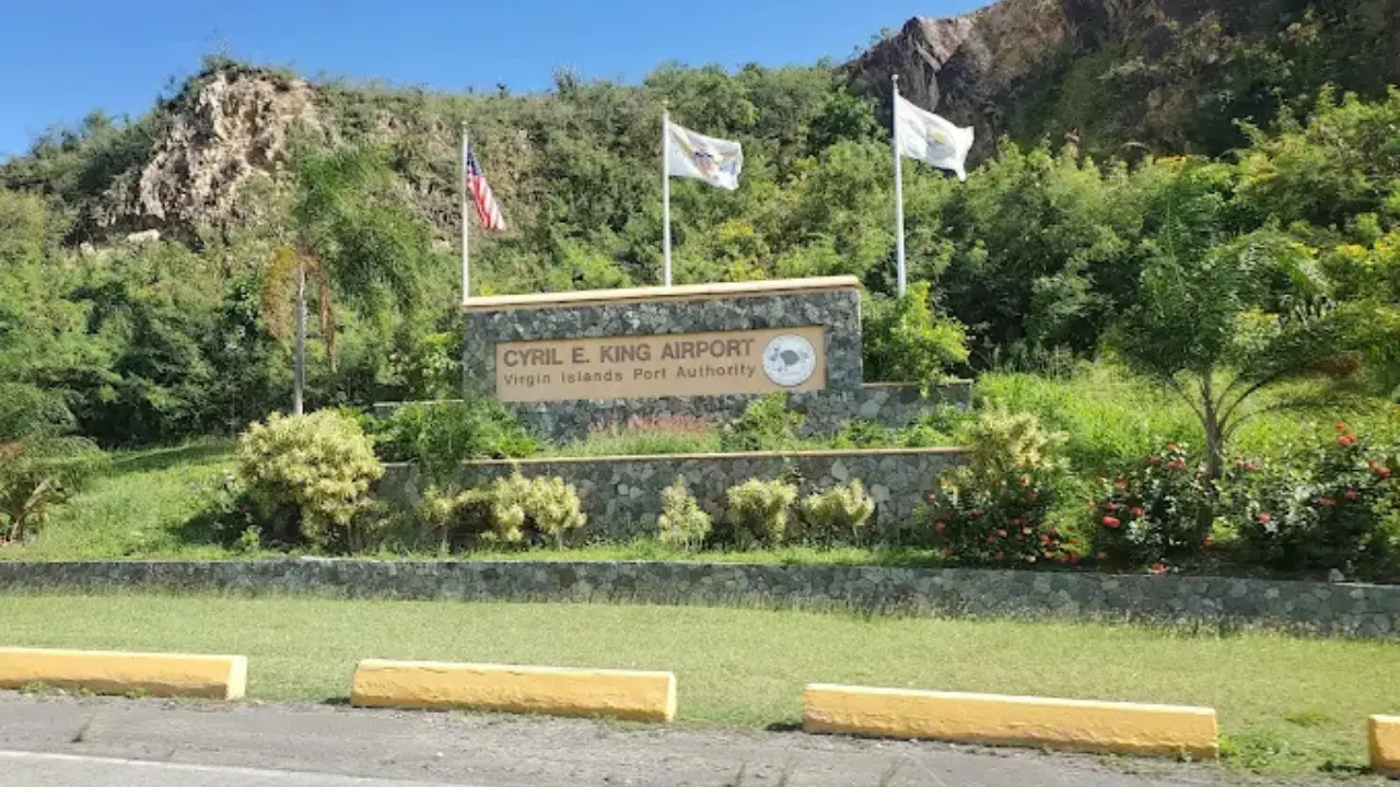Silver Airways STT Terminal – Cyril E. King Airport